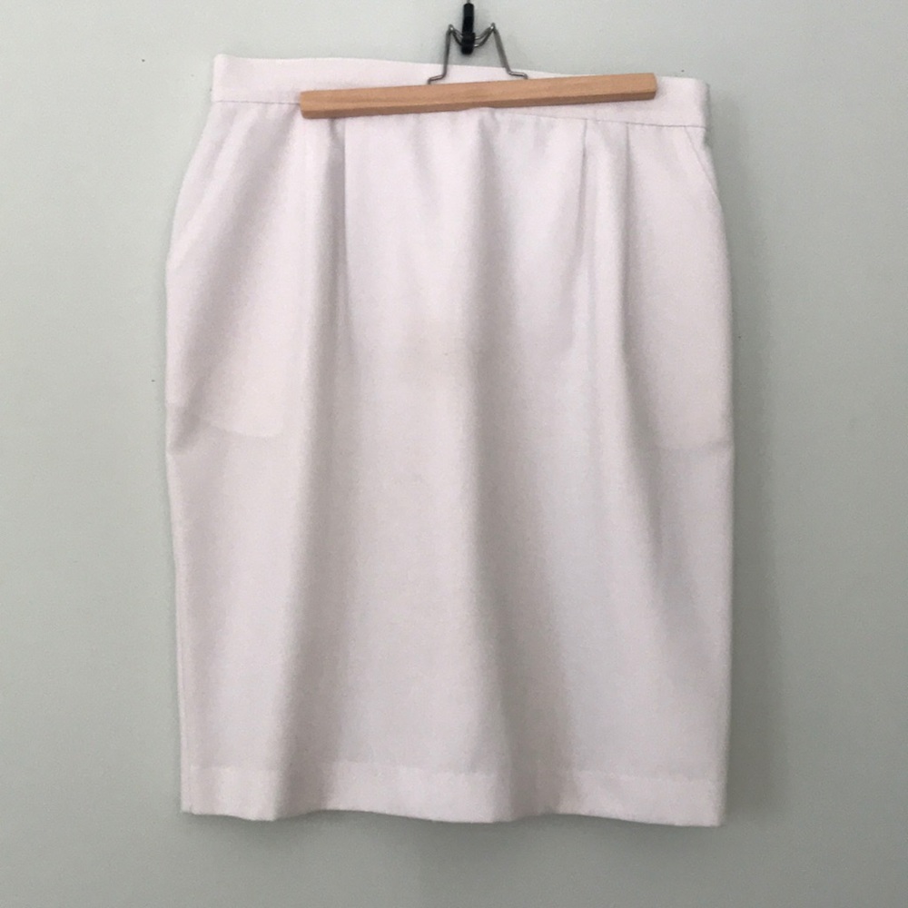 Pencil skirt